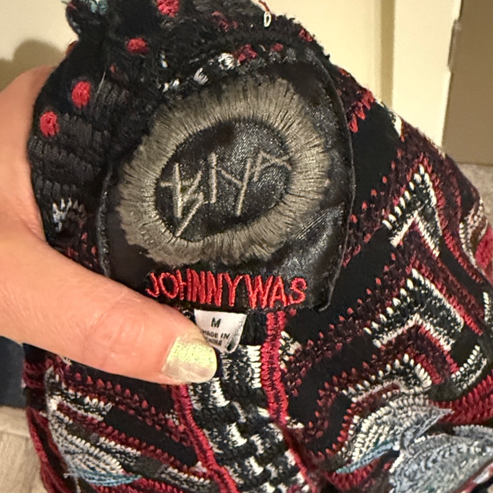 Stunning Embroidered Geometric Patterned Sweater - image 5